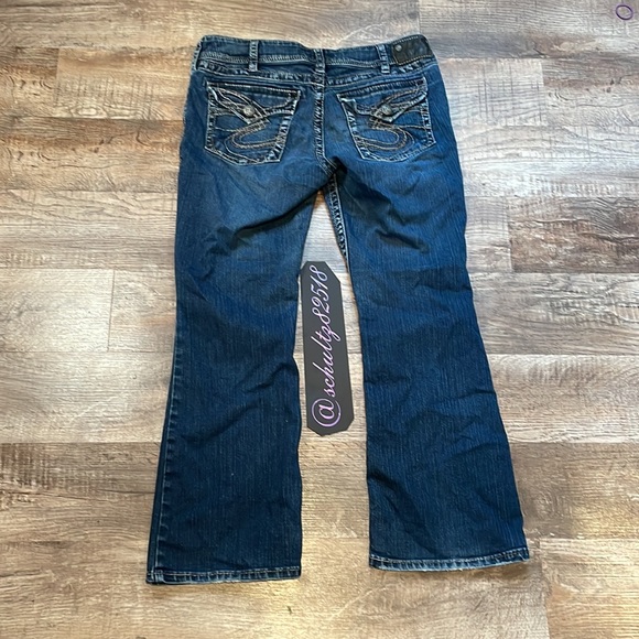 Silver - Picture 4 of 4